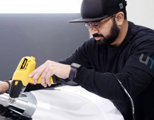 Removing car window tint in Dayton